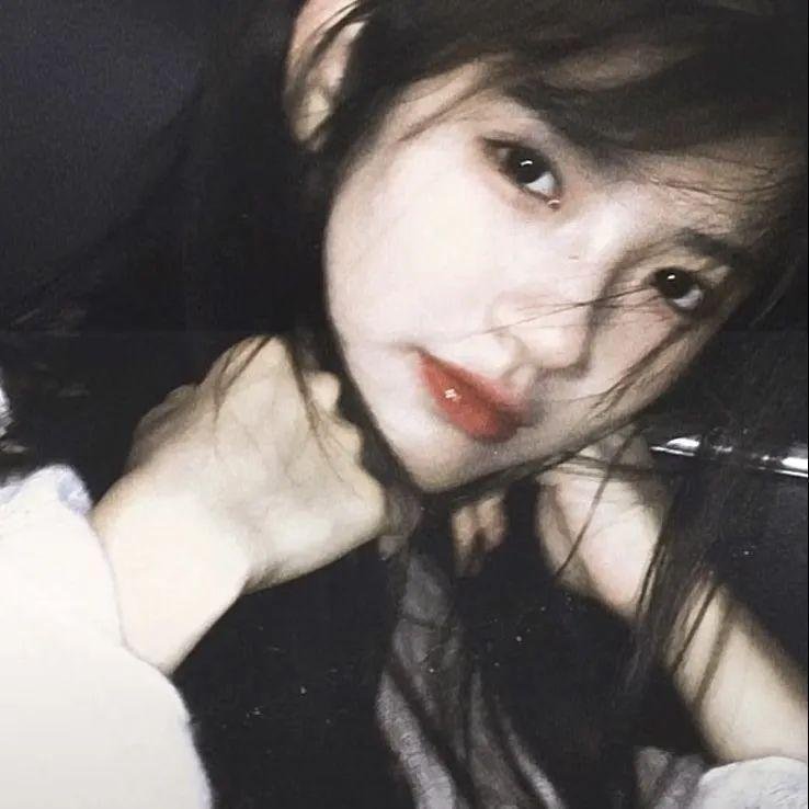 绣间藏春